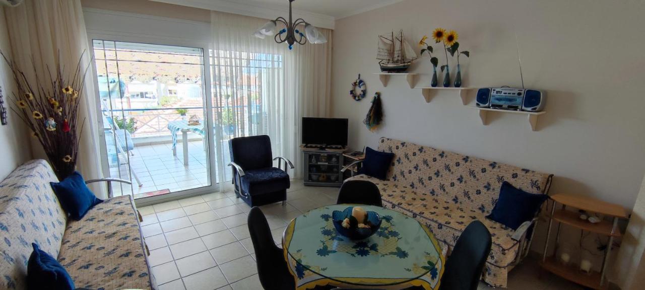 Sunflower Apartment Néa Péramos Zewnętrze zdjęcie